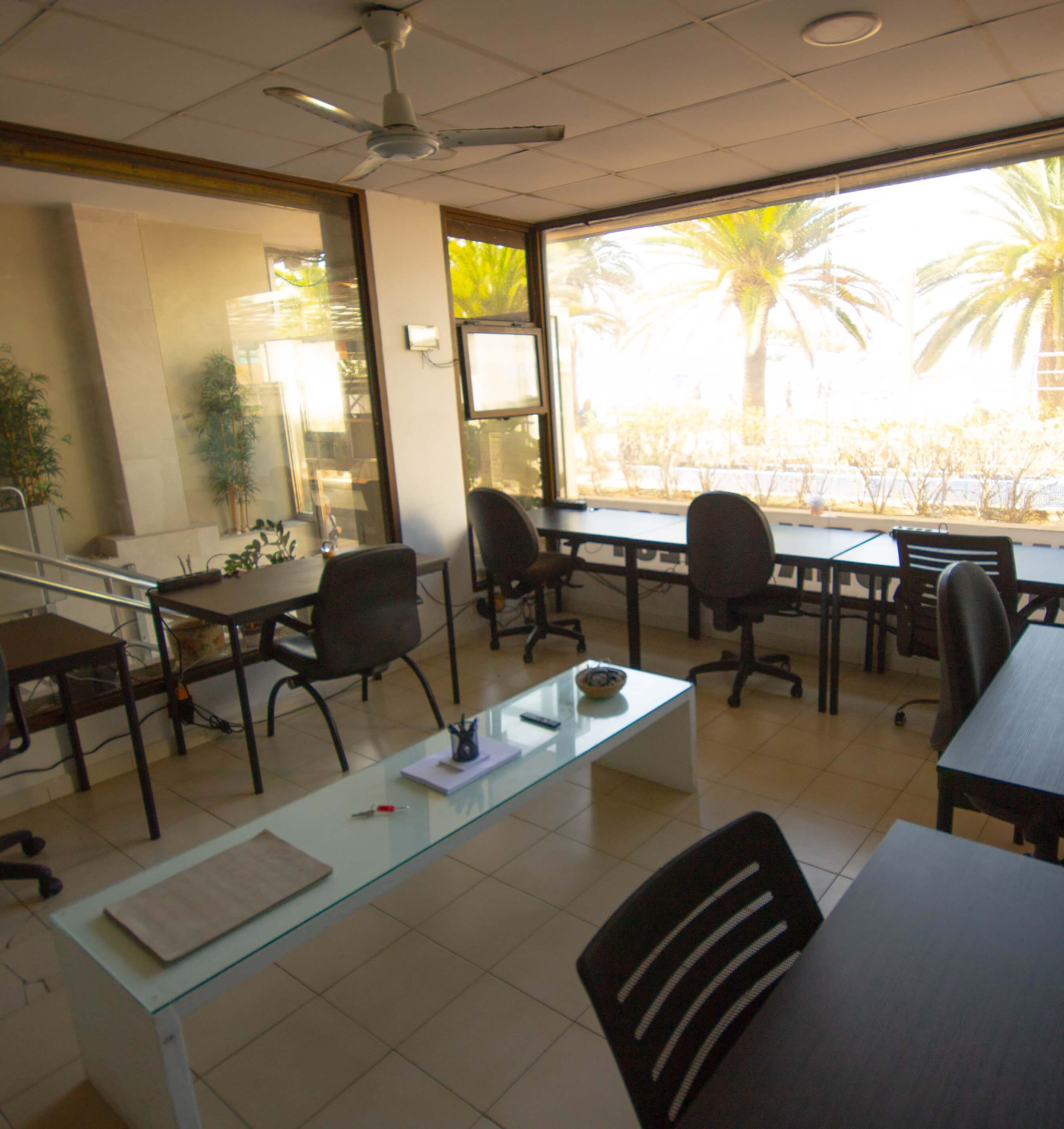 coworking hostel tropical work